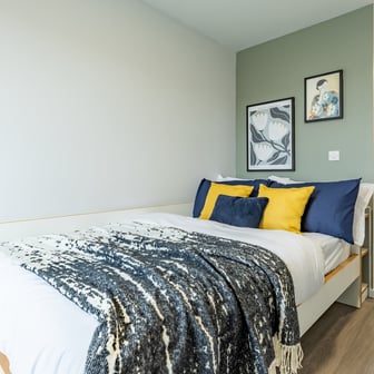 Platinum En Suite - Image 3